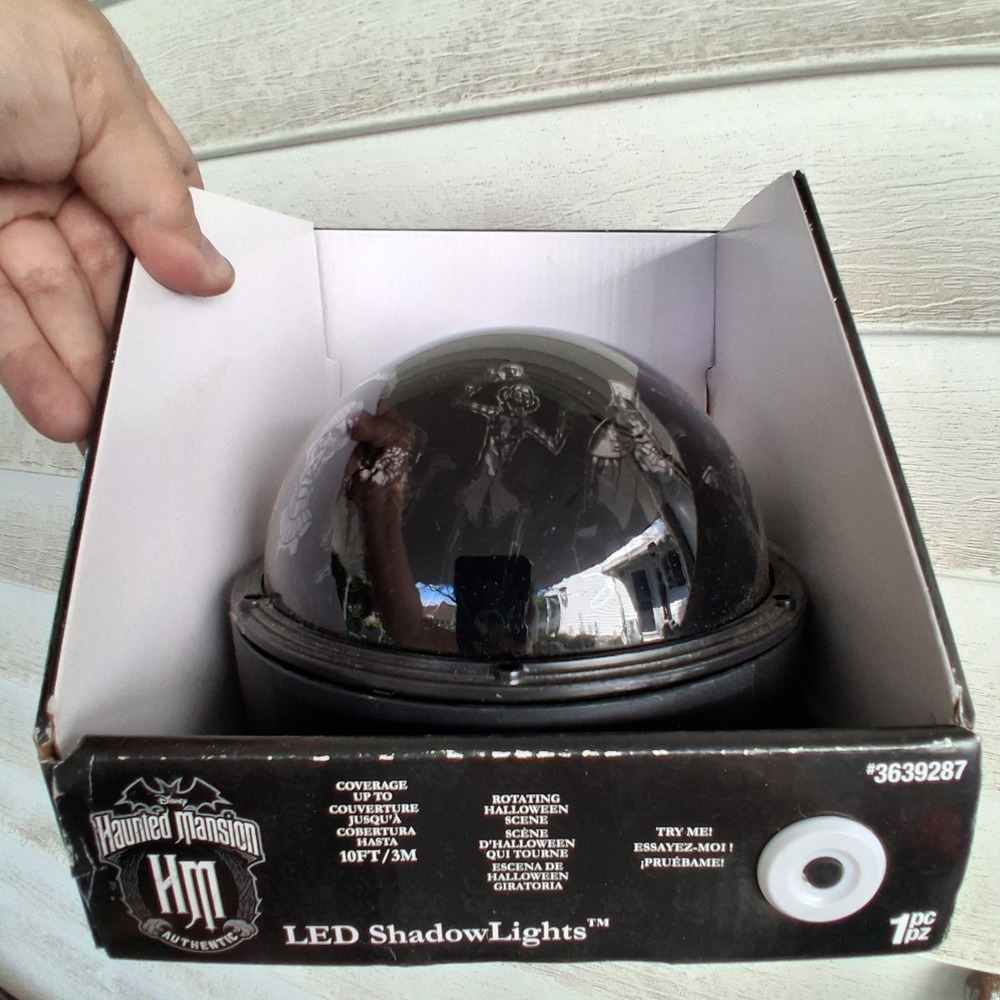 2021 Disney WDW Haunted Mansion LED Gemmy Light Projector NEW NIB